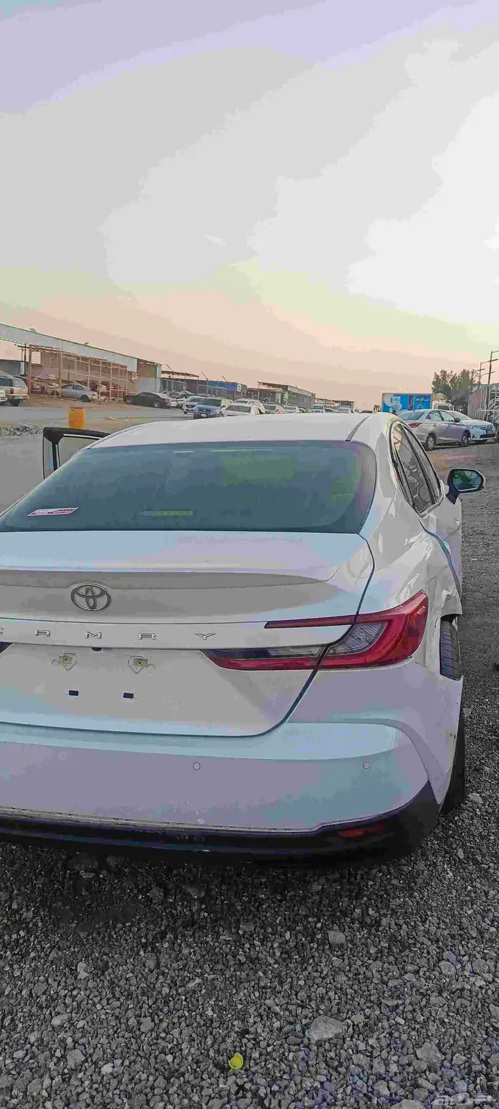 قطع غيار كامري اصلي وكاله تشليح 3