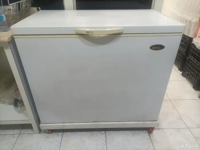 juice shop .All are in running condition. 11