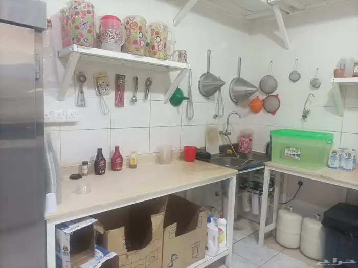 juice shop .All are in running condition. 8