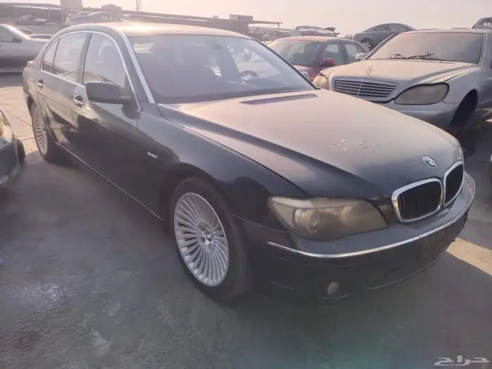 بي ام 750 2008 قطع غيار تشليح 4