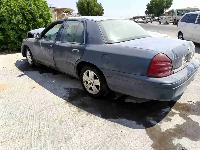 فورد فكتوريا 2011 تشليح 1