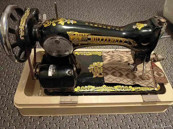 مكينة خياطه 0