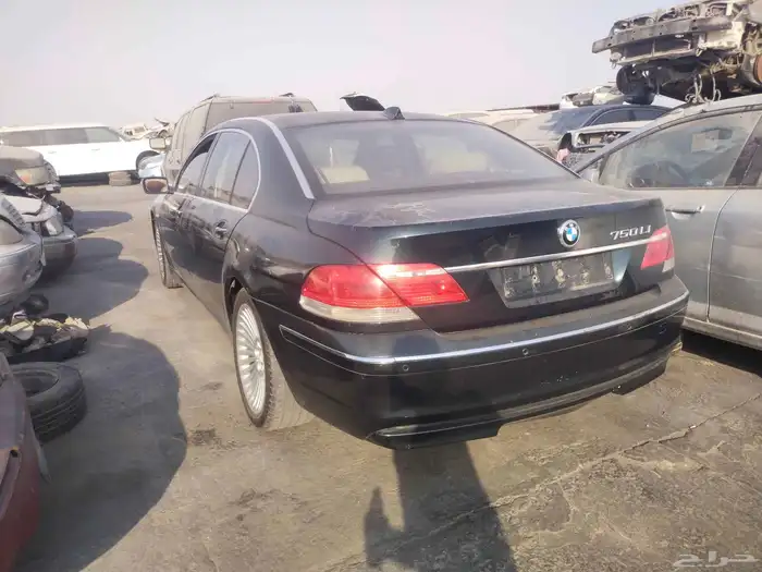 بي ام 750 2008 قطع غيار تشليح 1