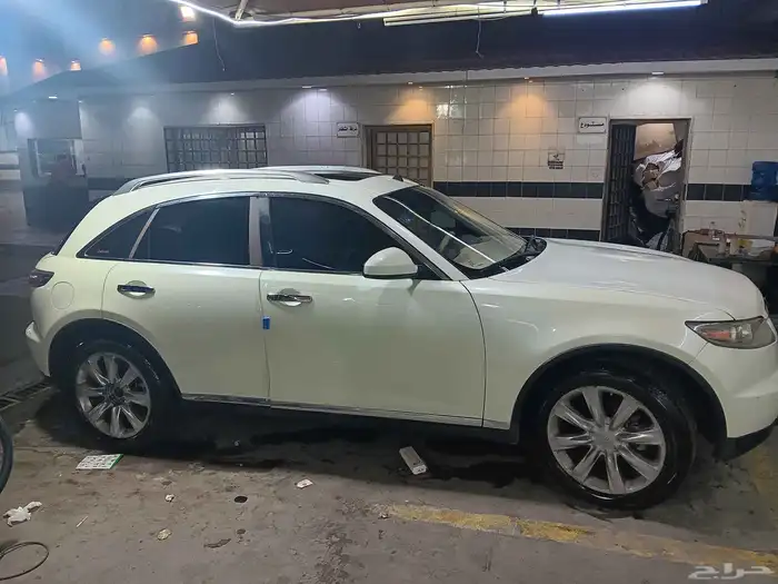 انفينتي FX35 8