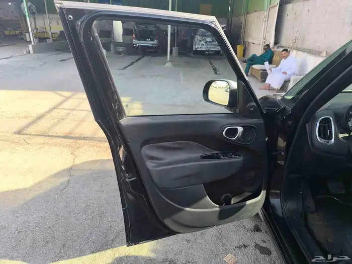 فيات 500L موديل 2015 9