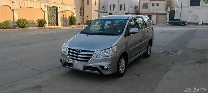 تويوتا انوفا 2015 0