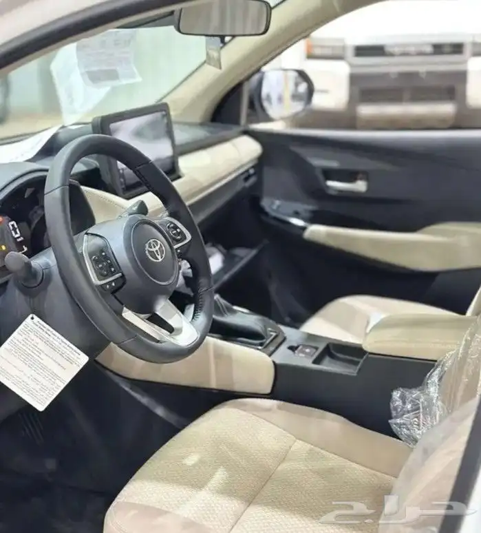 تويوتا يارس فل كامل YX ابيض موديل 2026 2