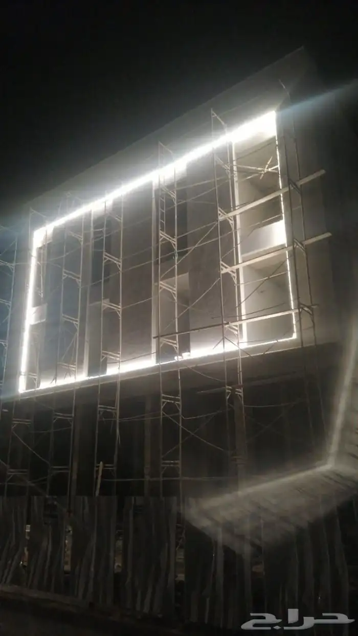 كهربائي لجميع أعمال التاسيس تشطيب صيانه خدمه 24ساعه 7