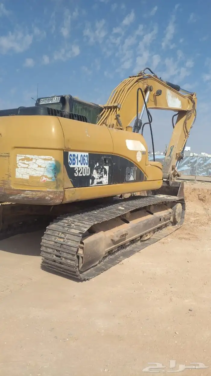 بوكلين حفريات كليدر للايجار 2