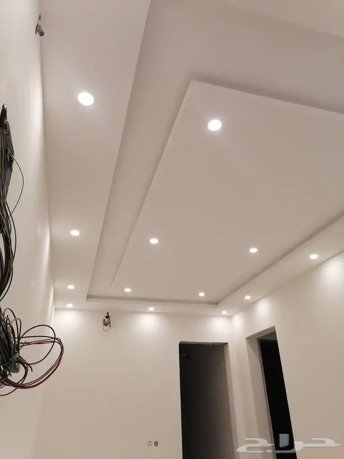 كهربائي لجميع أعمال التاسيس تشطيب صيانه خدمه 24ساعه 1