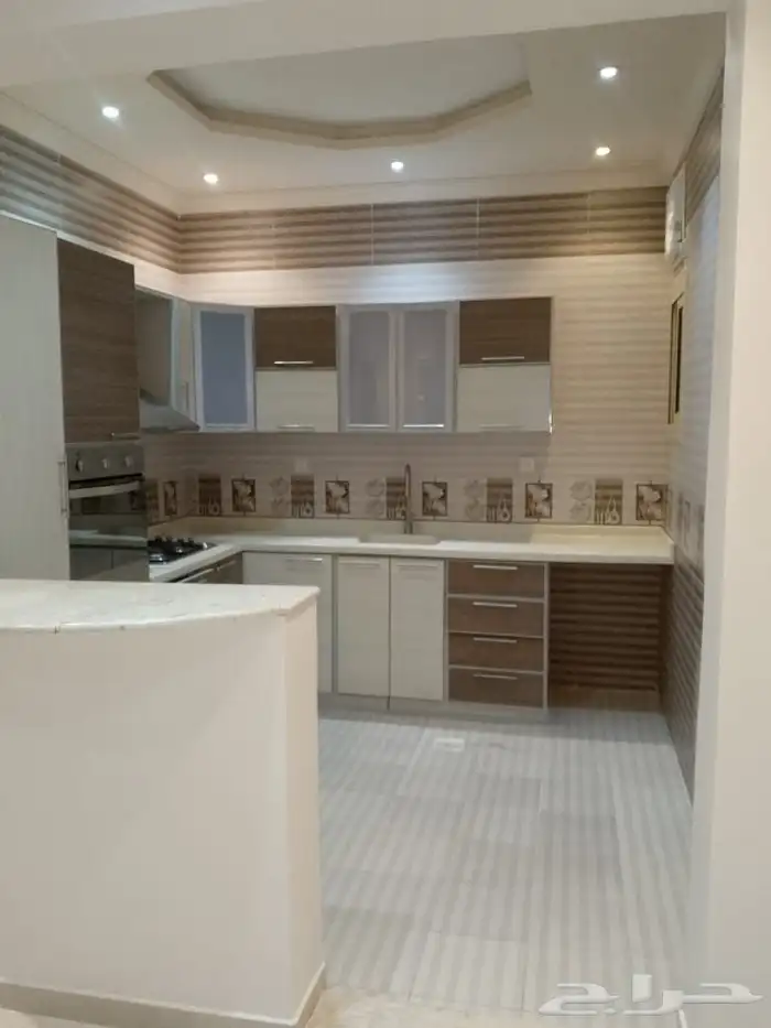 شقة 3 غرف للايجار حي الروضة 7