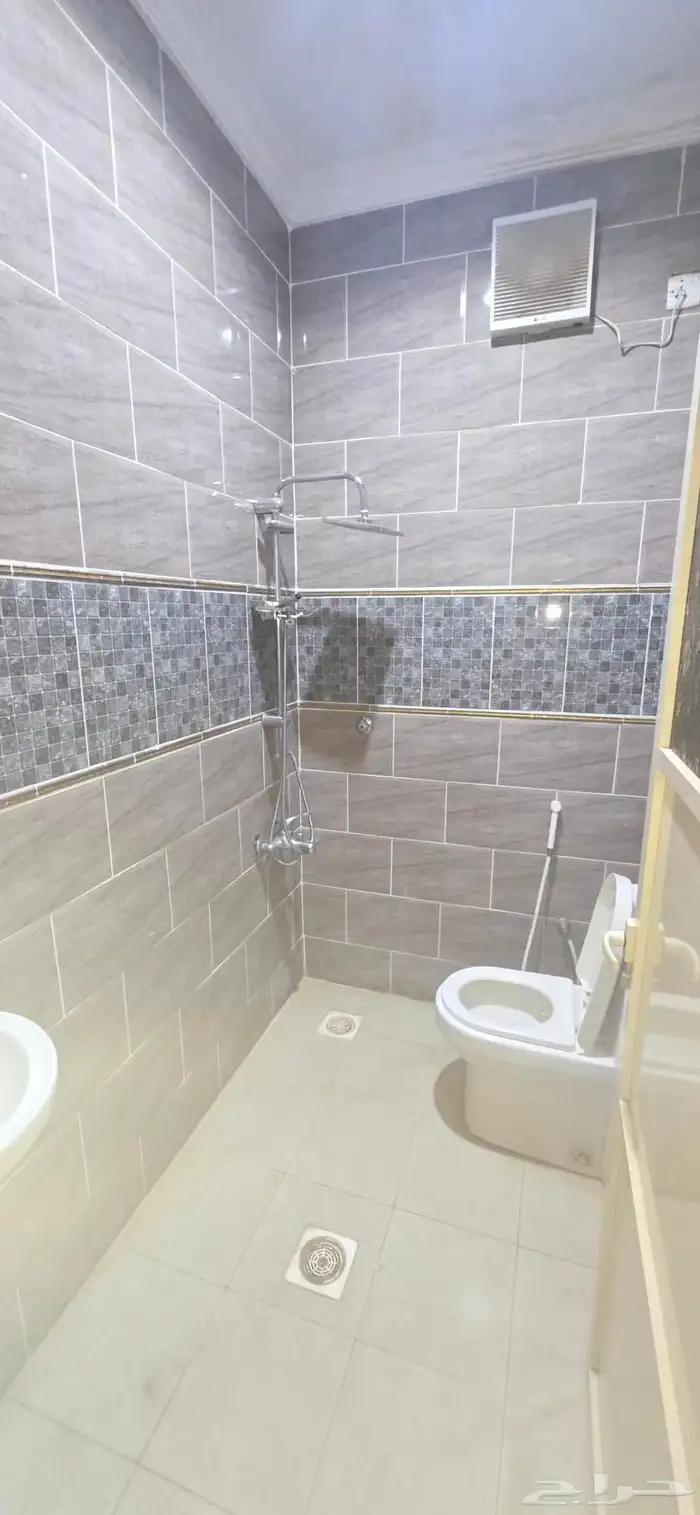سكن عمالة للإيجار في الخمرة مخطط البركة 6