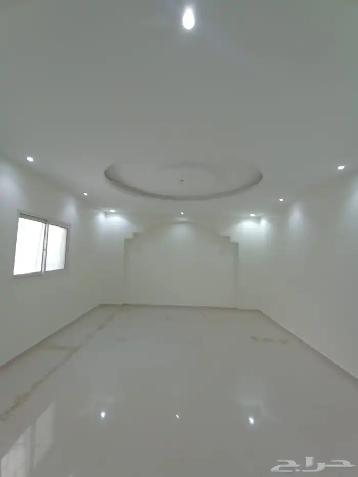 فيلا درج داخلي شقتين في الرمال الذهبي للبيع 5