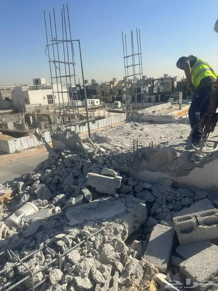 كبروسر تكسير تخشين خرسانه تنظيف حجر ازلت الصدء ضرب رمل 2