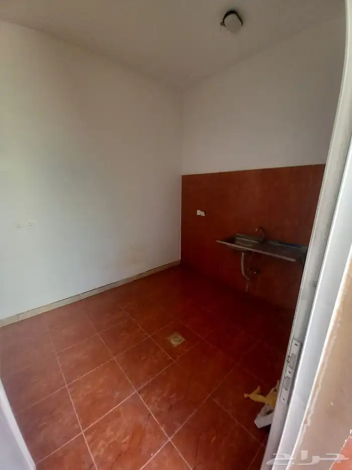 شاليه للايجار الشهري السنوي جنوب الرياض بجوار الشفاء حي عريض 6