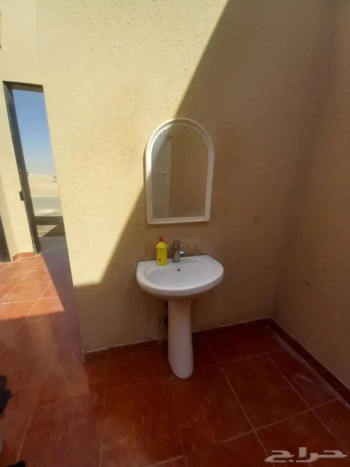 شاليه للايجار الشهري السنوي جنوب الرياض بجوار الشفاء حي عريض 5