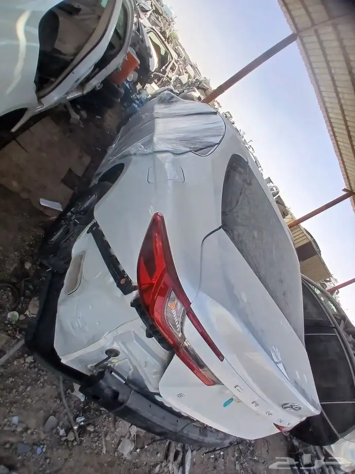 تويوتا كامري 2025 1