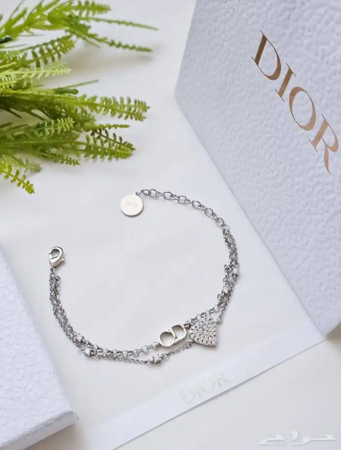 اكسسوارات تقاليد ماركات 2