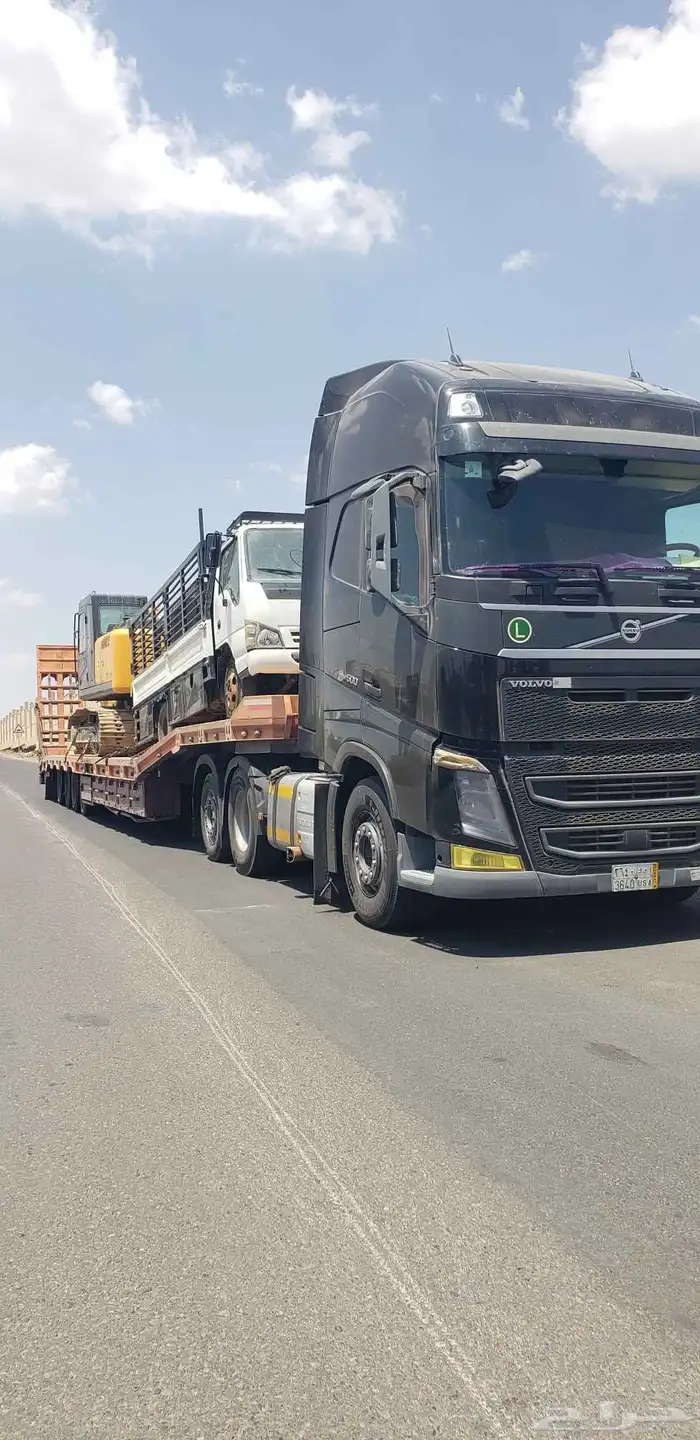 لوبد متواجد في نجران لنقل المعدات على اي اتجاه 0