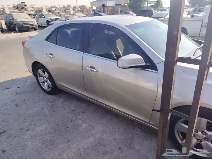 ماليبو 2014 شفروليه نضيفة قطع غيار فقط قطع غيار فقط 3