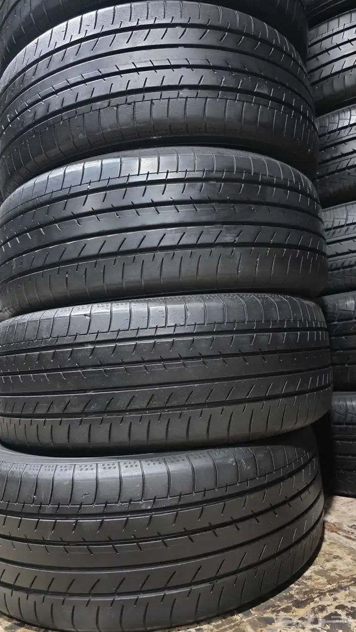 4 كفرات يوكوهاما ياباني 215 55 17 مستخدم نظيف 0