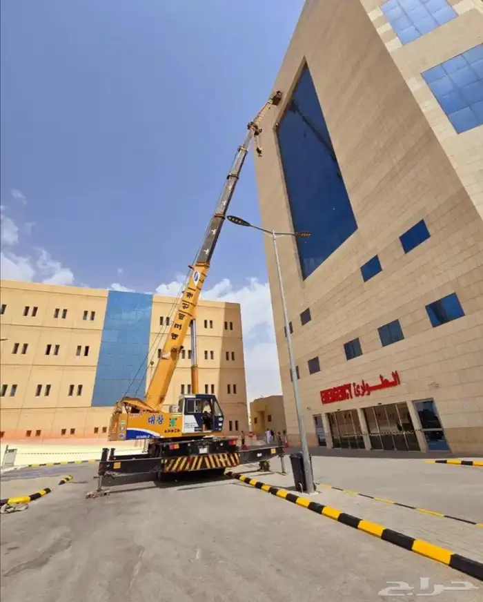 تاجير رافعات كرين كرينات ونش بوم تراك وسيزر لفت ومان لفت 14