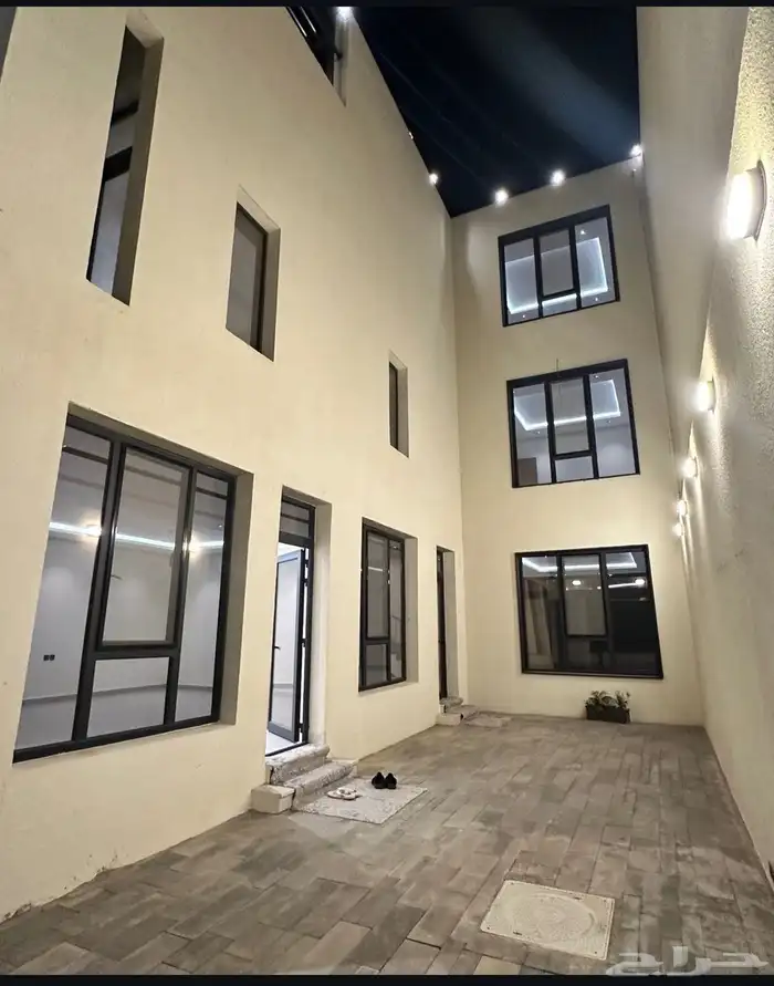 نوافذ وأبواب upvc. استركشن أبواب wpc شترات 5