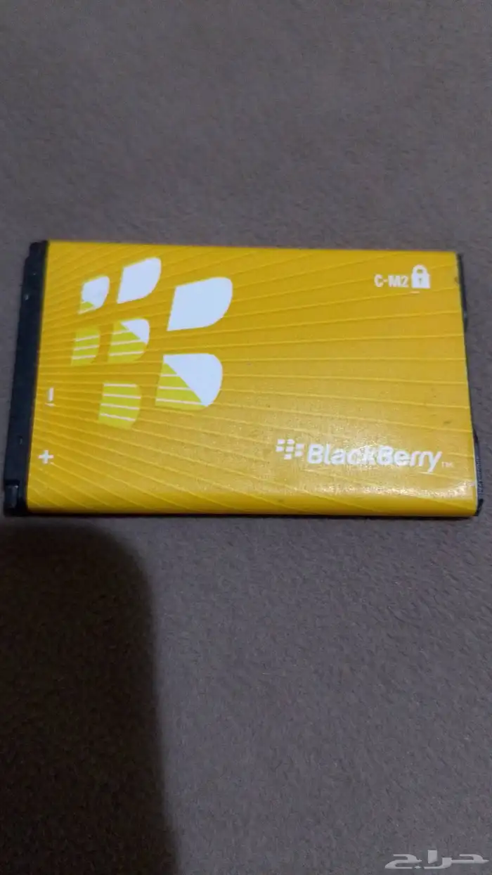 جوال بلاك بيري بحالة ممتازة 8