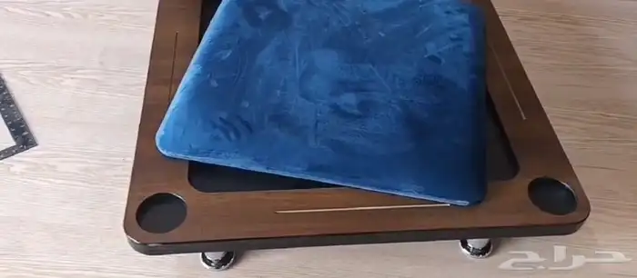 طاولة جاكارو و بلوت 0