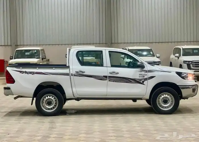 تويوتا هايلوكس جي ال 2 ديزل سلق 2025 1