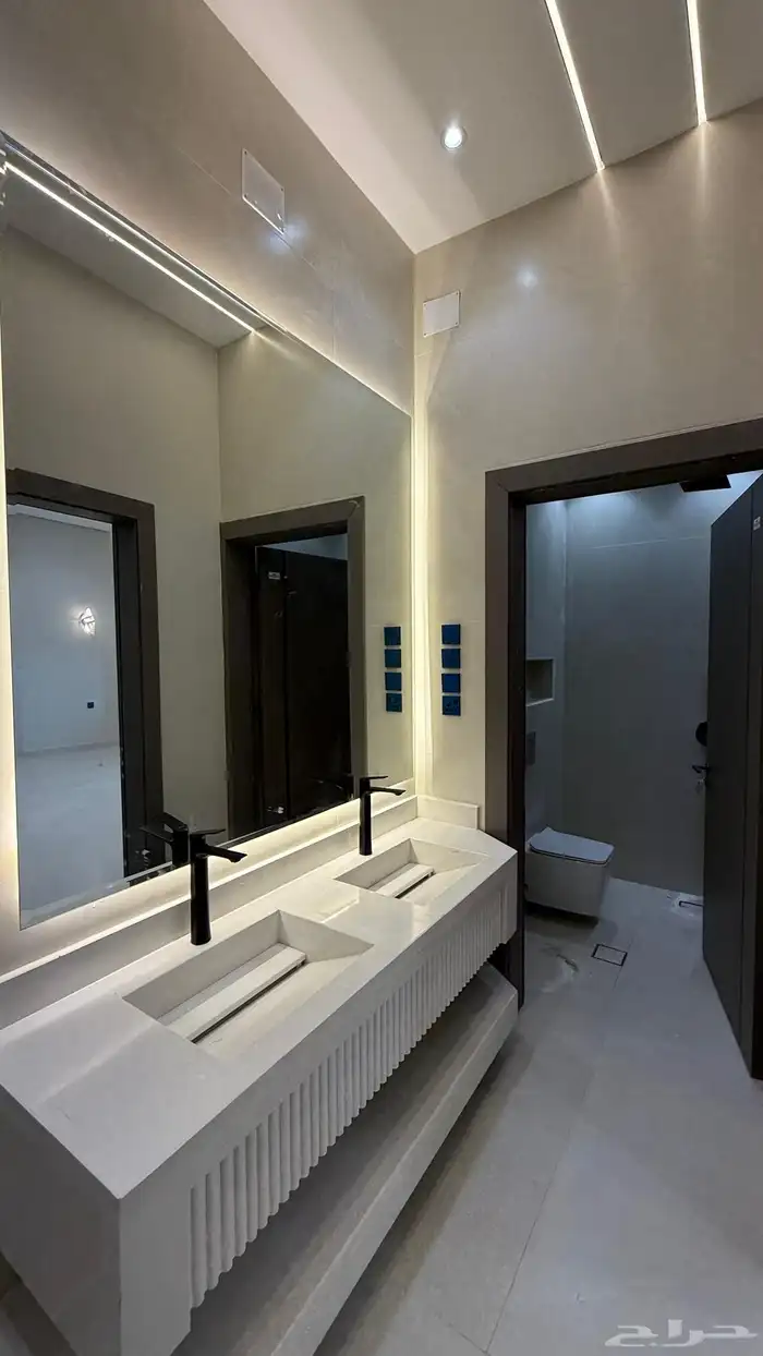 للبيع شقق أرضية وعلوية بإطلالة رائعة 4