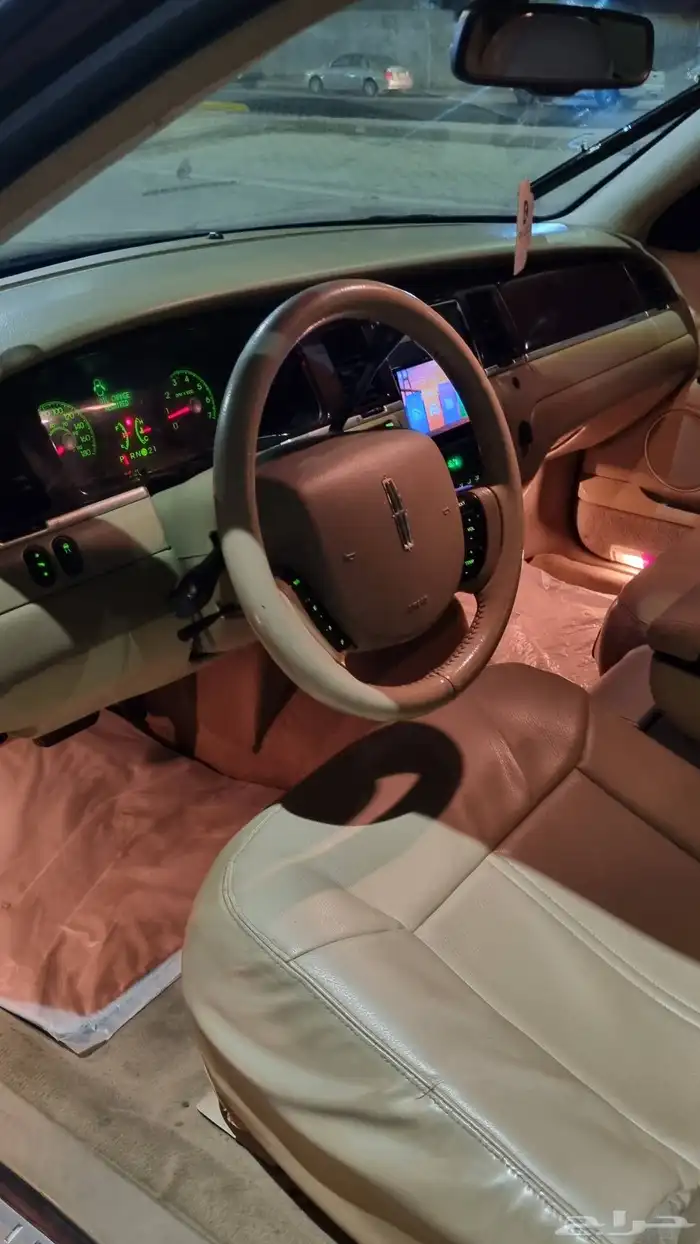 لنكون تاون كار 2011 8