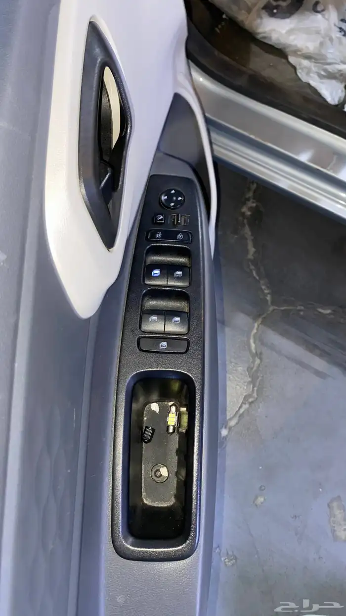 i10 مديل 2024 فل كامل سمارت 8