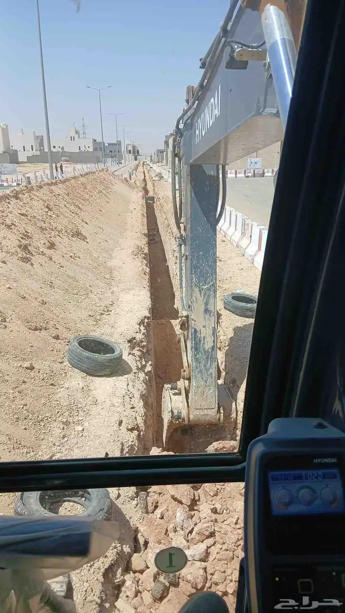 بوكلين للايجار جميع انواع الشغل 2