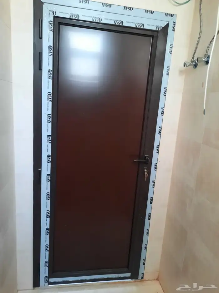 ابواب المنيوم شبابيك المنيوم واجهات المنيوم باب المنيوم شباك 1