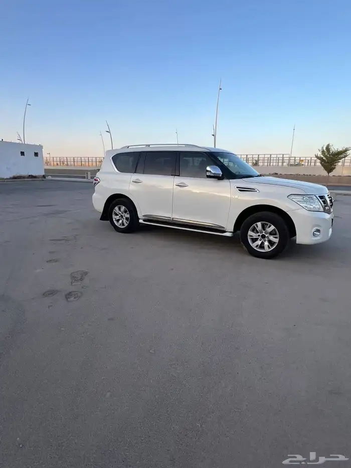 نيسان باترول 2012 4