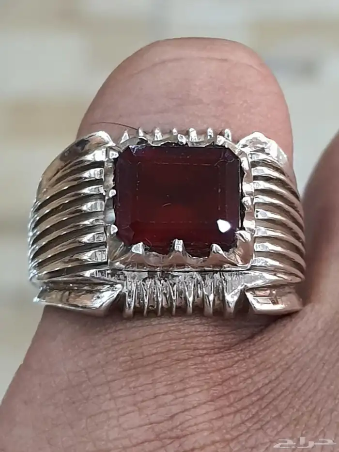 خاتم قارنت افريقي احمر 4