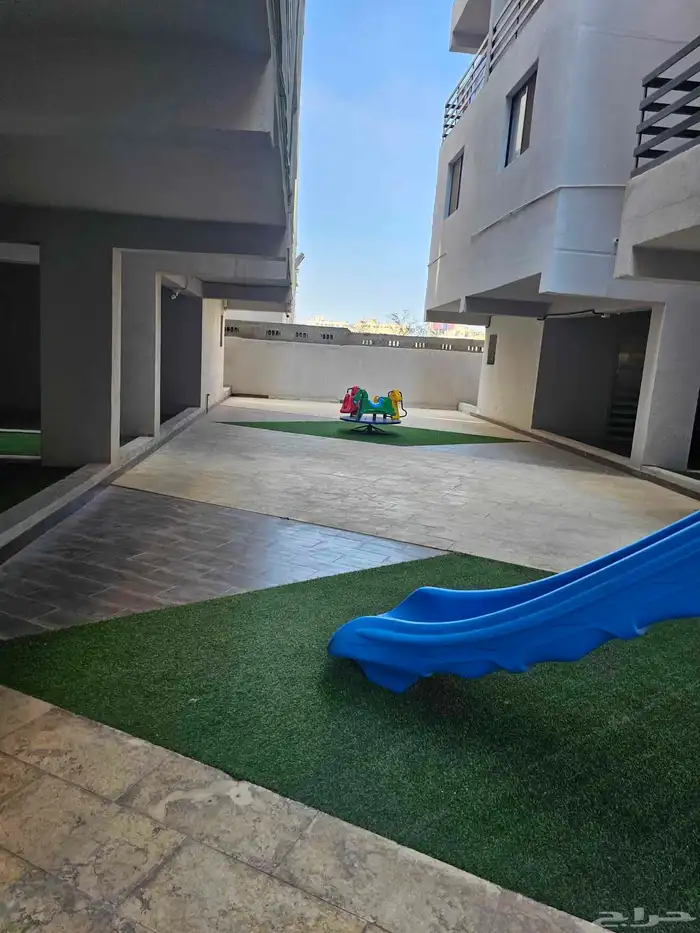 شقة سكنية روف للأيجار39ألف 2