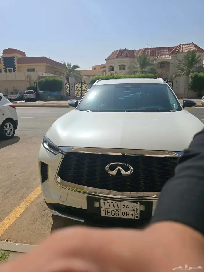 انفينتي QX60 6