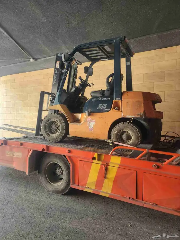 رافعات شوكية للايجار Forklifts for rent 4