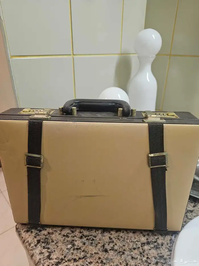 شنطة أنيس مع ادوات مدرسية 1