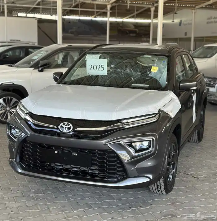 تويوتا أوربان كروزر جى ال أكس 2025 - urban cruiser GLX 5