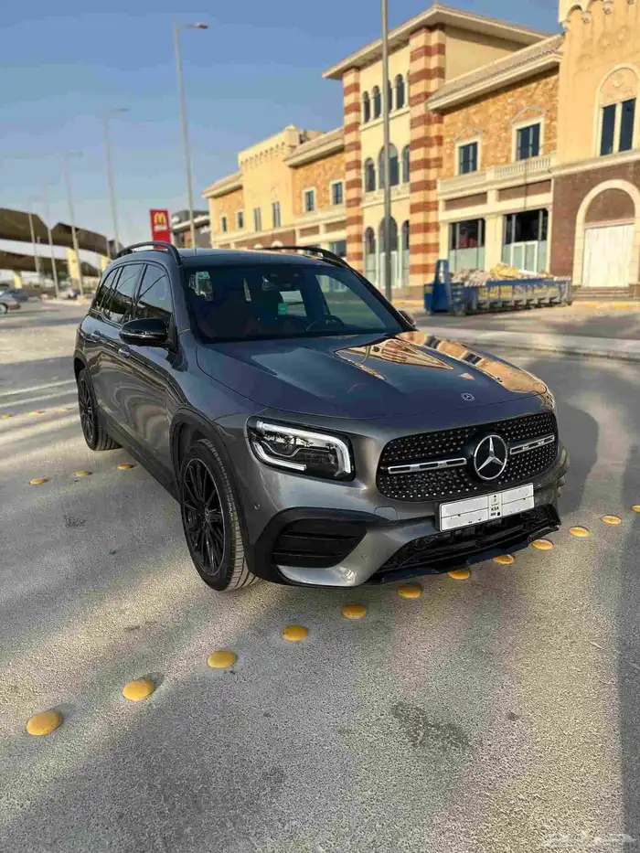 مرسيدس GLB200 2021 8