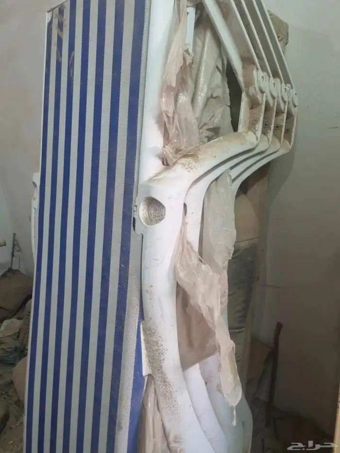 كراسي مسابح نوع ريسول عالي الجوده اصلي جديد لم يستخدم 13