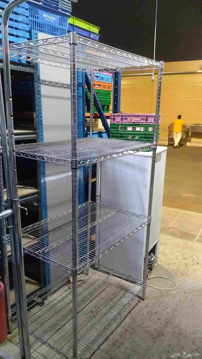 رفوف متنوعة وعلب وسلال وطبليات بسعر مناسب جدا 6