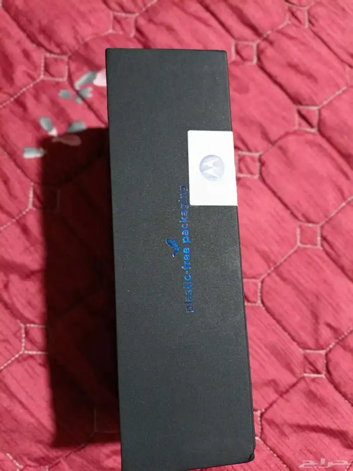 جوال موتورلا رازر 60 الترا لون ذهبى مميز جديد لم يفك الكرتون 4