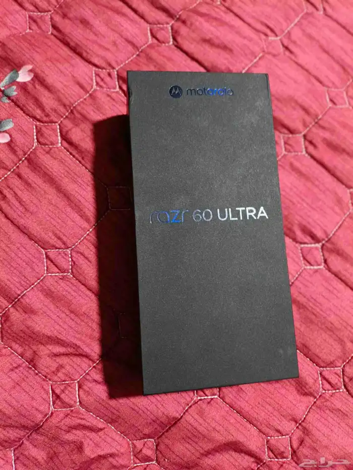 جوال موتورلا رازر 60 الترا لون ذهبى مميز جديد لم يفك الكرتون 5