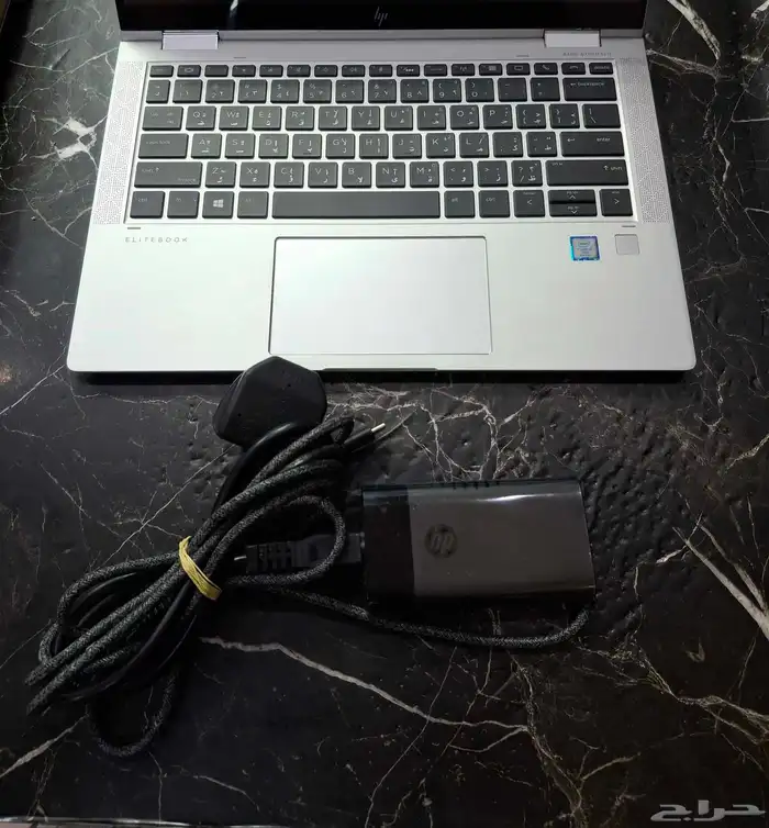 لاب توب Hp Elitebook بحالة ممتازة وشكل أنيق ونحيف جدا 14