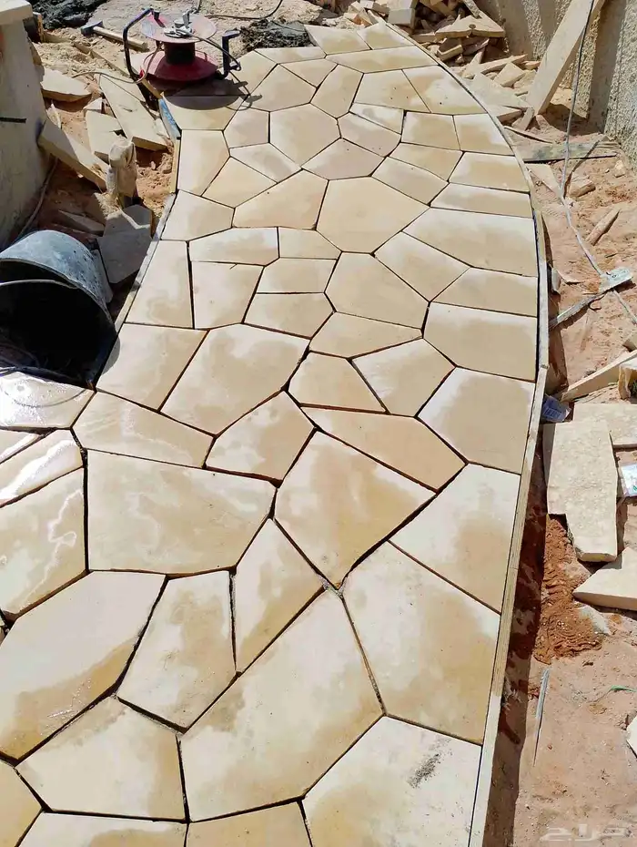 Natural stone contractor with high experience and guaranteed 2