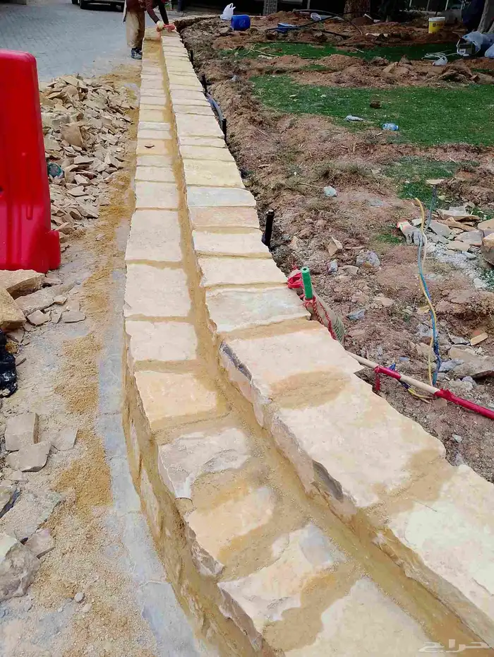 Natural stone contractor with high experience and guaranteed 8